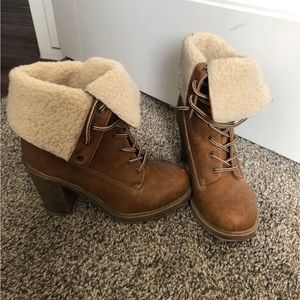 Mudd booties. Worn maybe one time! Size 7.5